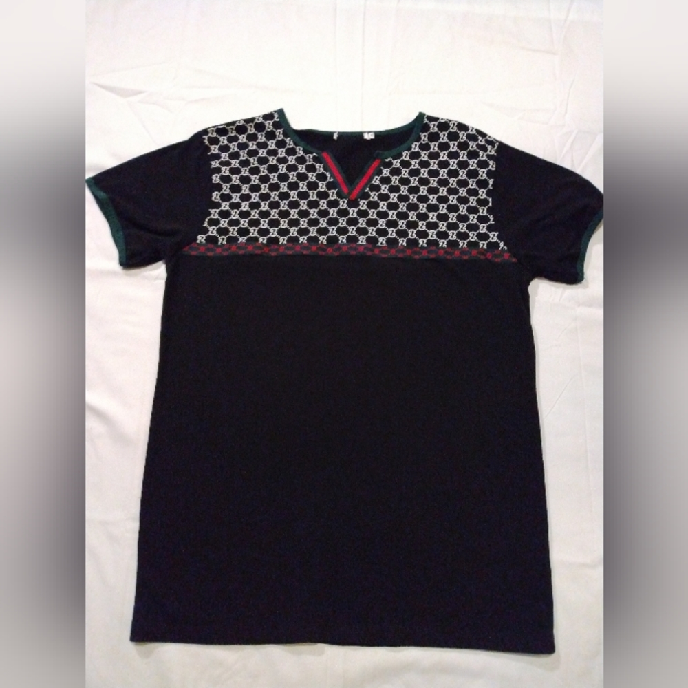 Mens Gucci v neck (made in Paris)